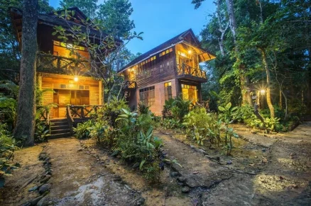 Art's Riverview Lodge
