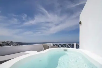 Blue Dolphins Apartments