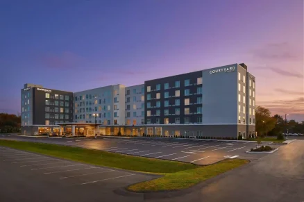 Courtyard by Marriott Amsterdam Airport
