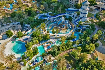 Le Meridien Mina Seyahi Beach Resort & Waterpark